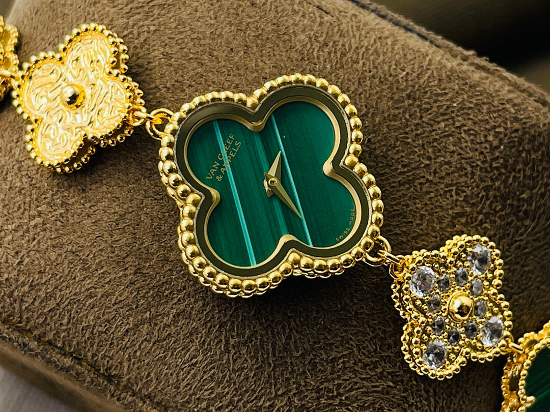 반클리프앤아펠 QTQ 공장 여자 미러급 시계