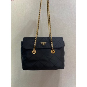 프라다 여자가방  1BD630