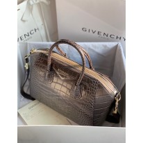 지방시 여자가방 미듐