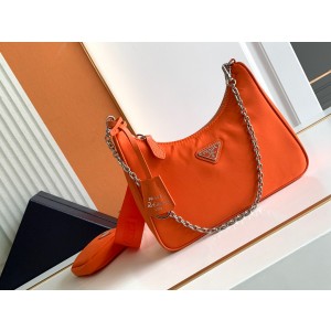 프라다 호보백 1BH204