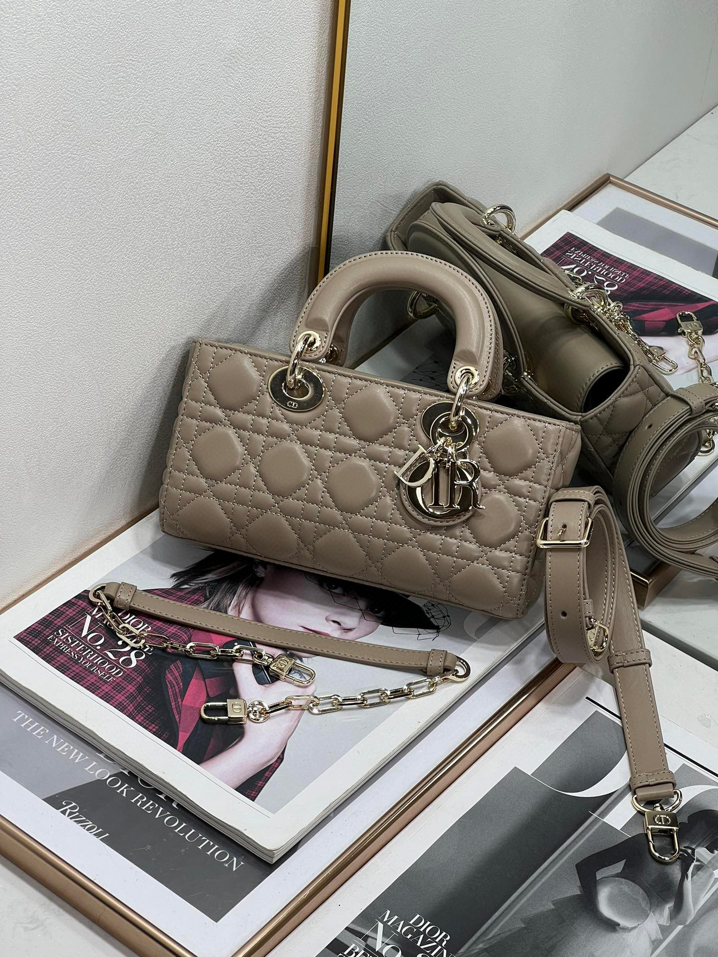 디올 레이디 토트백 여자가방