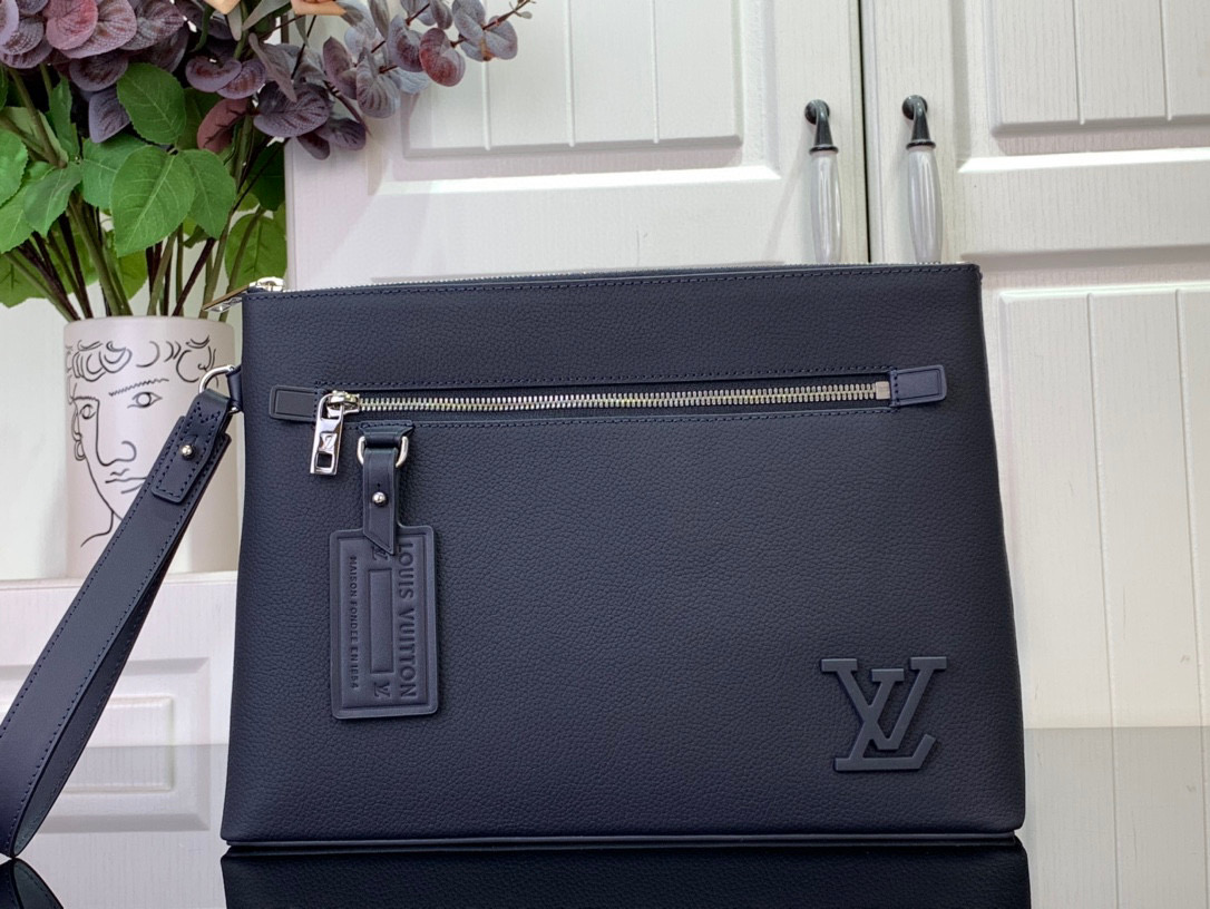 루이비통 m11486 69837 클러치백