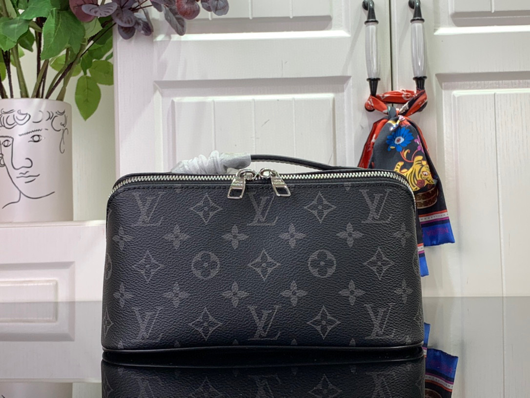 루이비통 M11750 화장품백