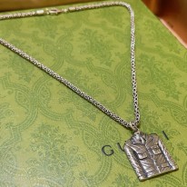 구찌 목걸이