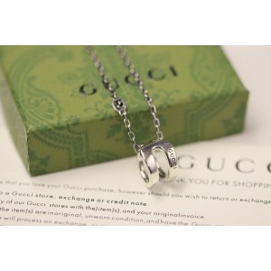 구찌 목걸이