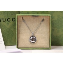 구찌 목걸이
