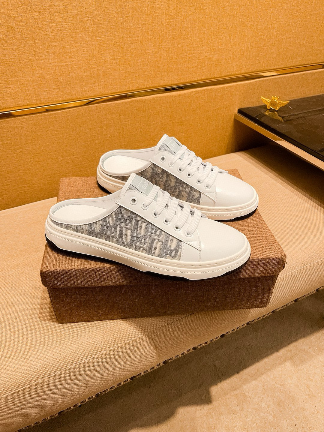 디올 남자 슬리퍼