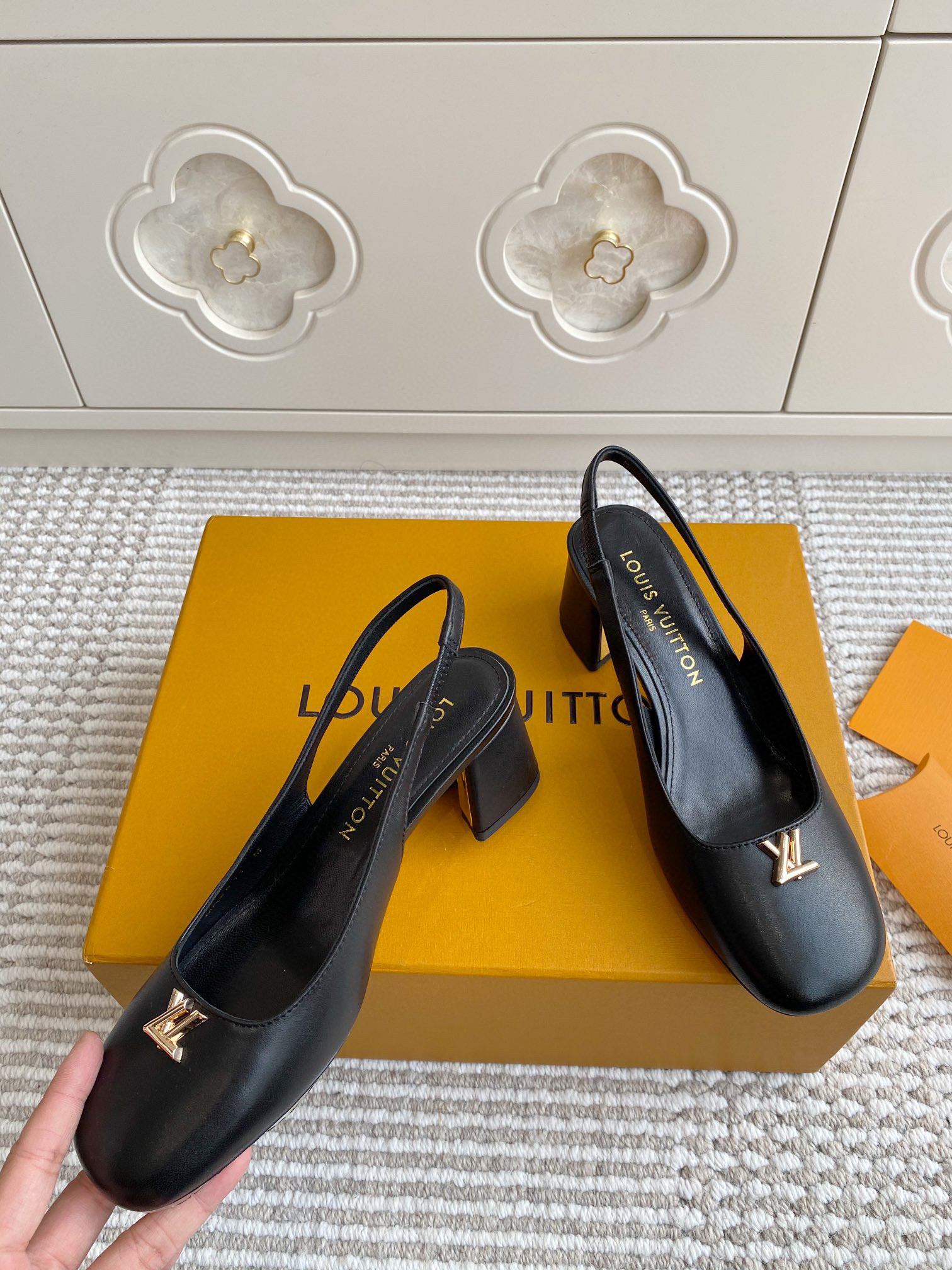 루이비통 여자 구두 5.5cm