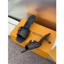 루이비통 여자 샌들 5.5cm