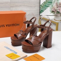 루이비통 여자 샌들 13cm