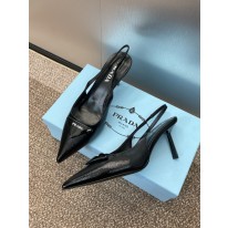 프라다 여자 샌들 7.5cm