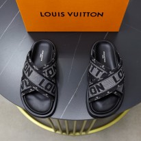 루이비통 남녀공용 슬리퍼