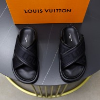 루이비통 남녀공용 슬리퍼