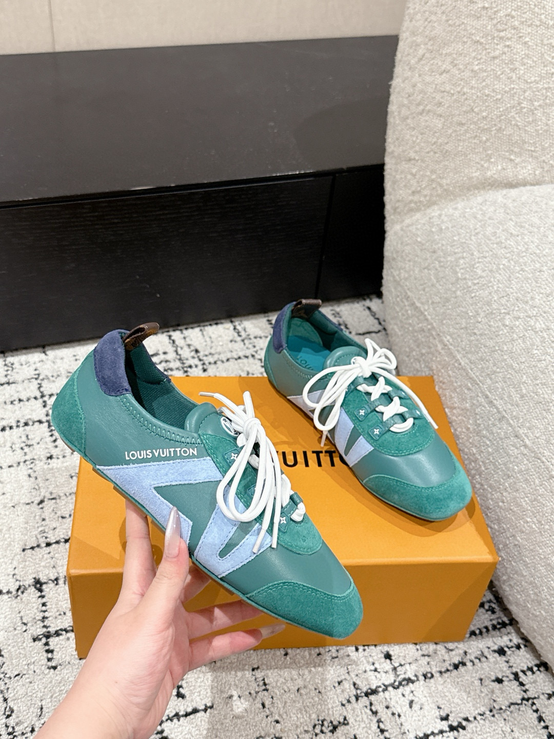 루이비통 1.5cm 남녀공용 신발 운동화 스니커즈