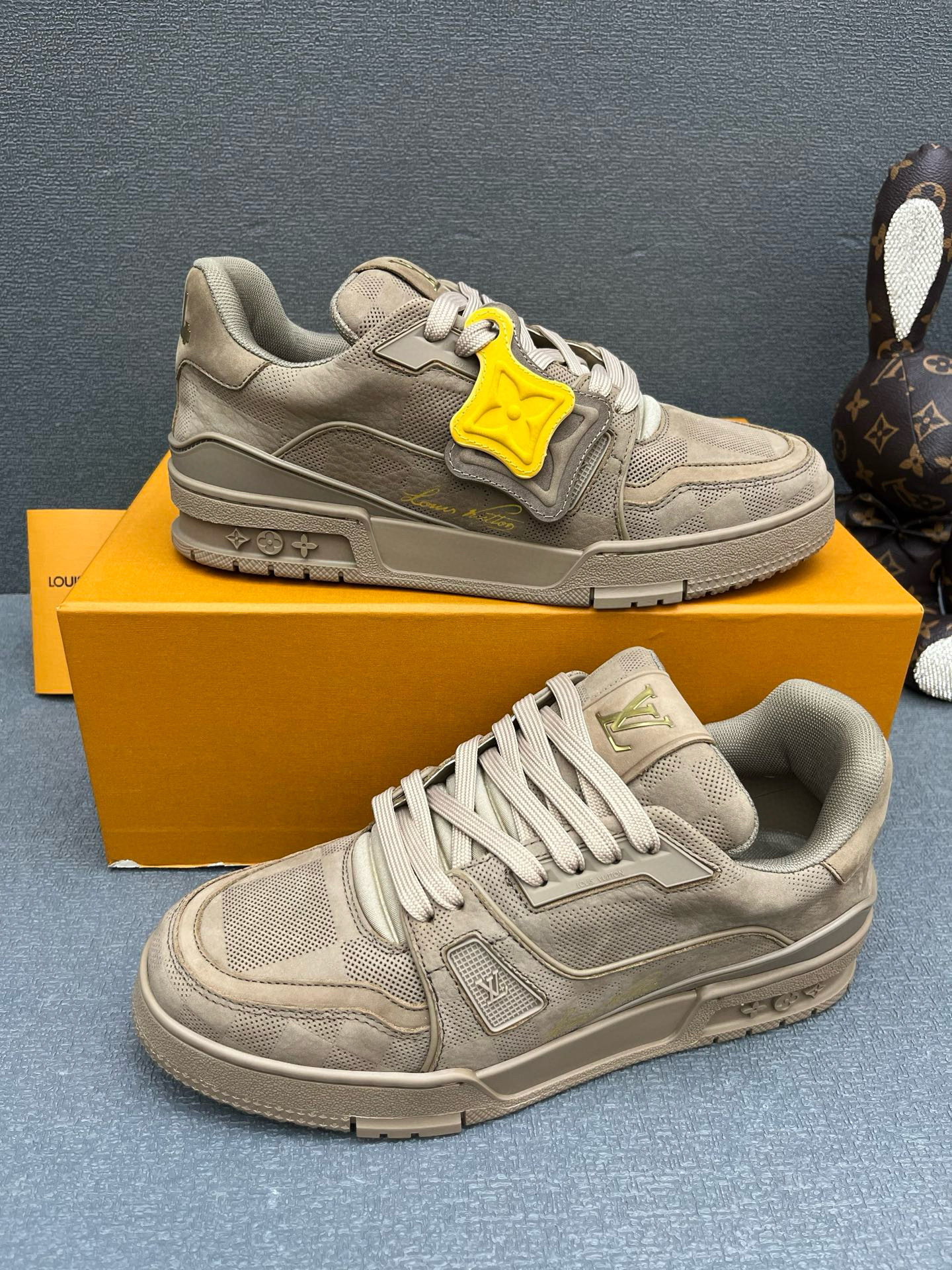 루이비통 남녀공용 신발 운동화 스니커즈