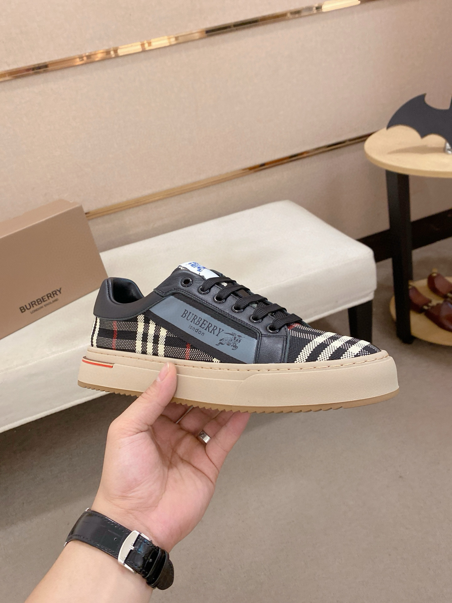 버버리 남자 신발 운동화 스니커즈
