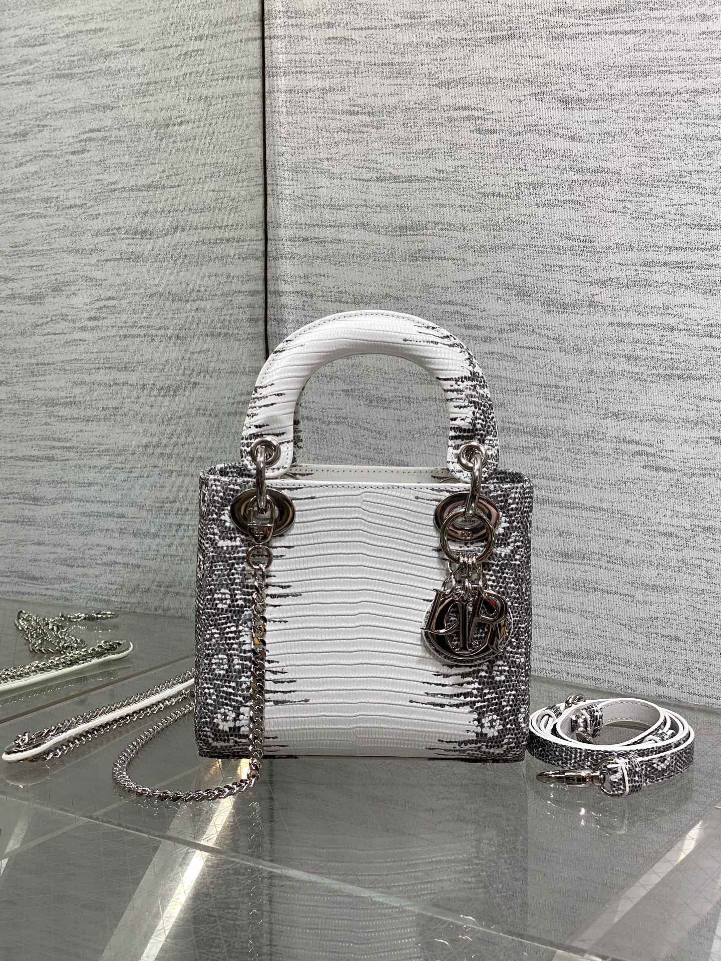 디올 레이디 백 여자가방