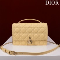 디올 여자가방