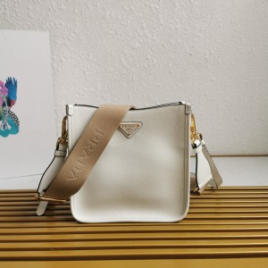 프라다 1BH220 여자가방