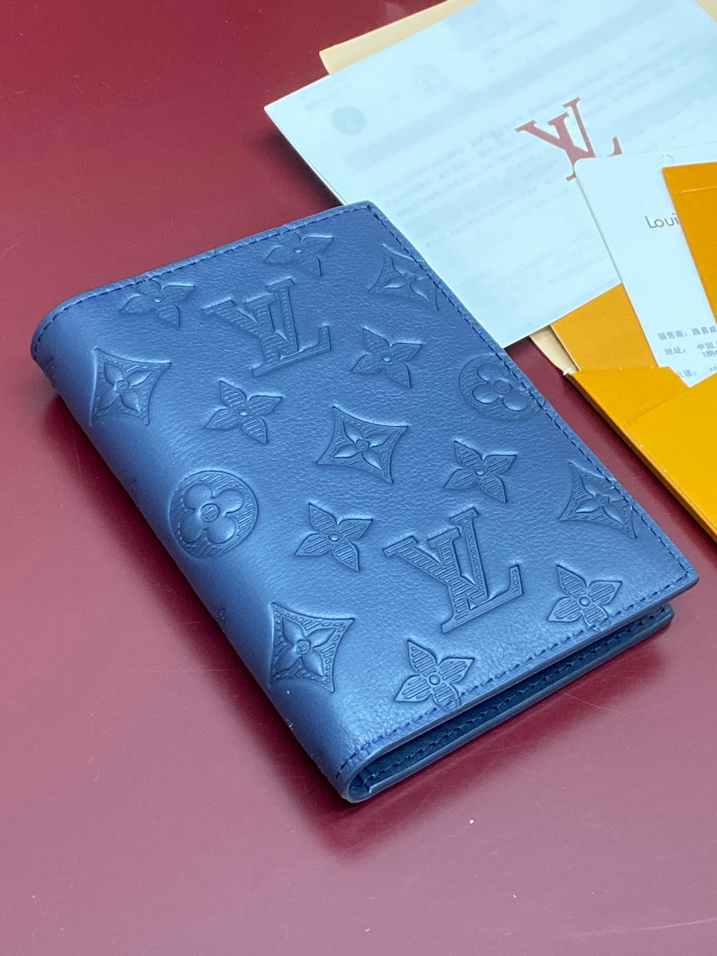 루이비통 여권지갑 M14798