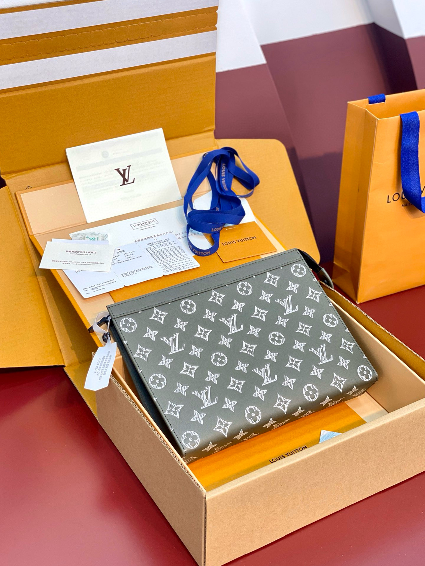 루이비통 M61692 클러치백