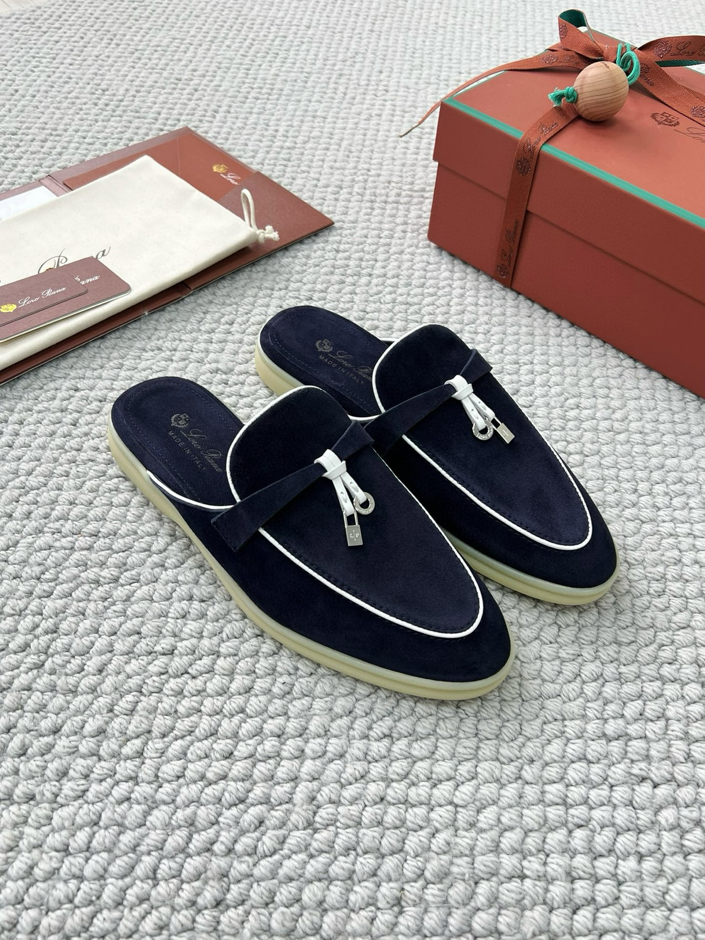 로로피아나 여자 슬리퍼 신발