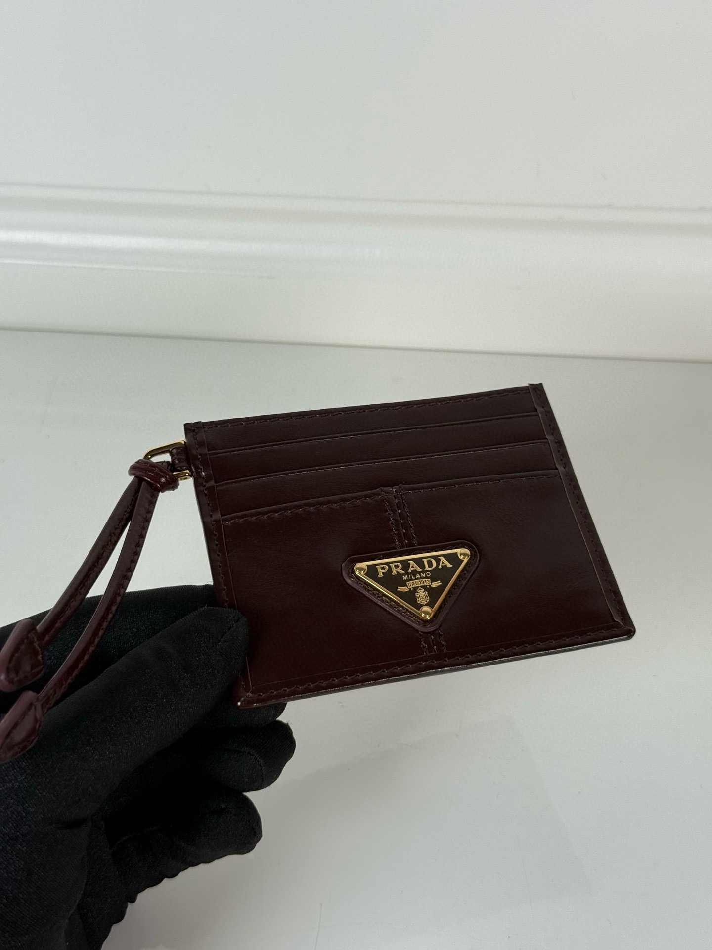 프라다 1M0204 여자 반지갑