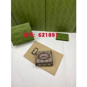 구찌 여자 반지갑 621891