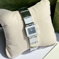 구찌 여자 시계