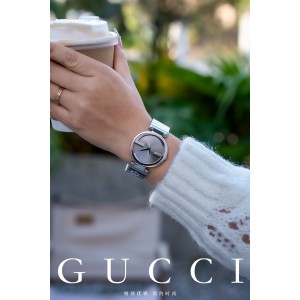 구찌 여자 시계