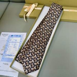 버버리 넥타이