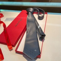 살바토레 페라가모 넥타이