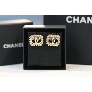 샤넬 귀걸이