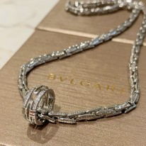 불가리 목걸이