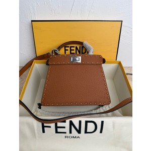 펜디 여자가방 8BN327