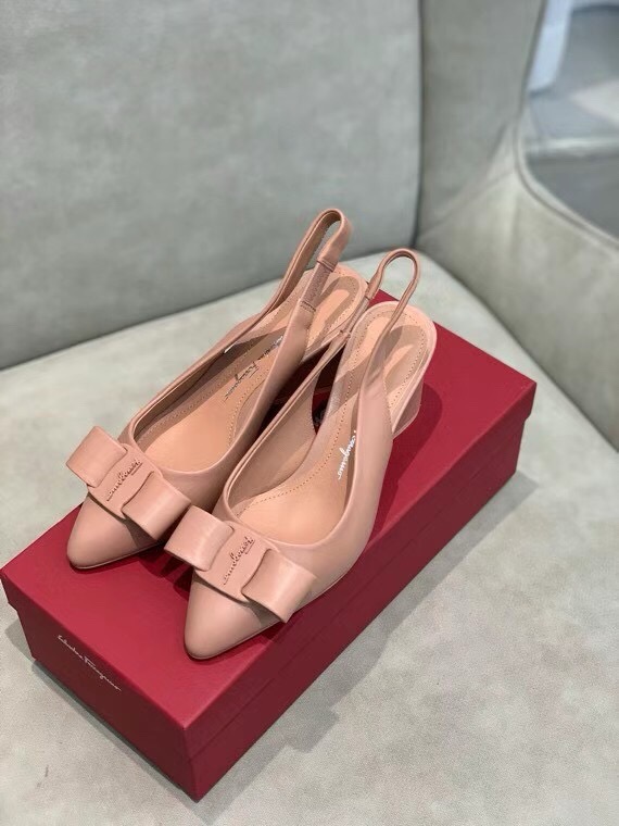 페라가모 여자 신발 구두