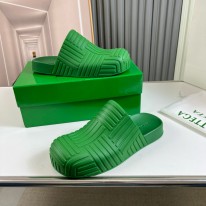 보테가베네타 남자 슬리퍼