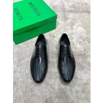 보테가베네타 남자 구두