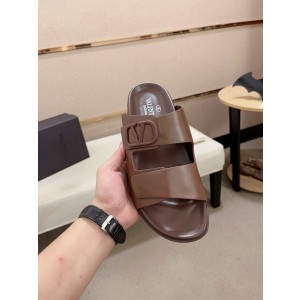 발렌티노 남녀공용 슬리퍼