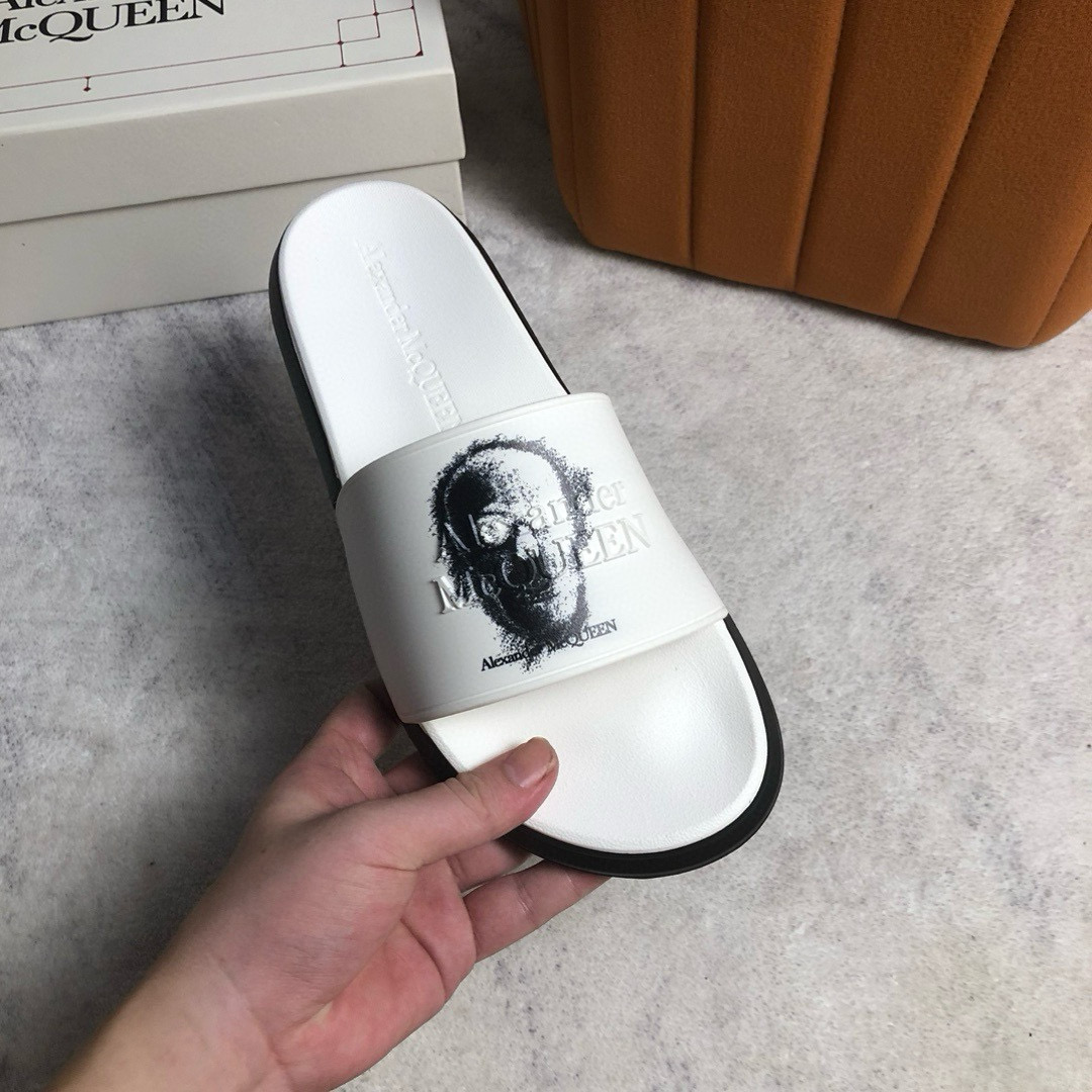 알렉산더 맥퀸 남녀공용 슬리퍼