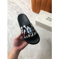 알렉산더 맥퀸 남녀공용 슬리퍼