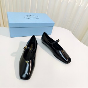 프라다 2cm 여자 신발 구두