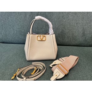 발렌티노 가라바니 여자가방 6099