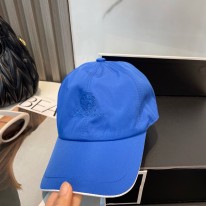 로로피아나 모자