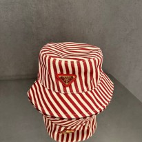 프라다 모자