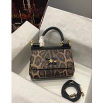 돌체앤가바나 여자가방