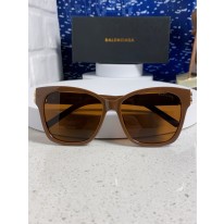 발렌시아가 선글라스