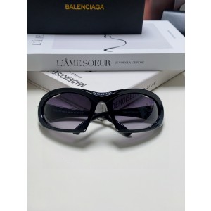 발렌시아가 선글라스