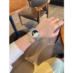 반클리프앤아펠 미러급 여자시계