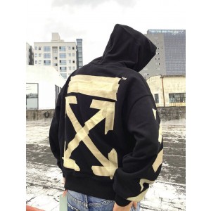 오프화이트 남녀공용 후드티 맨투맨